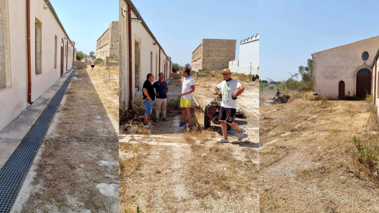 Marzamemi: i volontari ripuliscono l’estero del Palmento di Rudinì